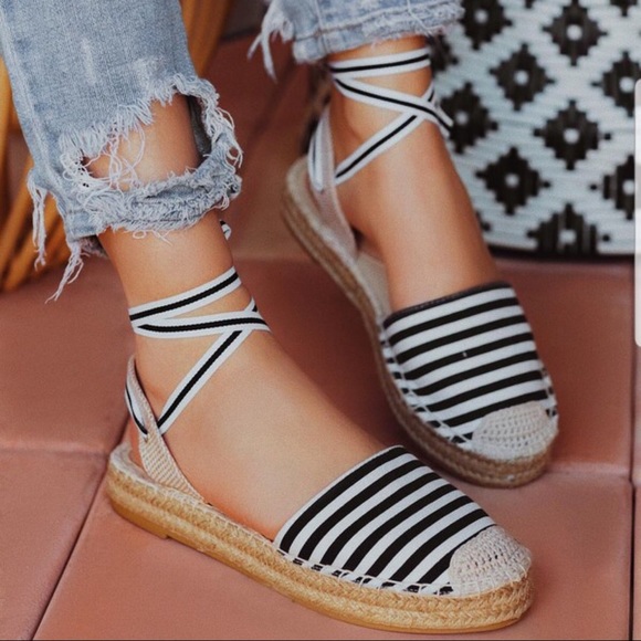 CLEARANCE-FIRM‼️Beach Babe Lace up Espadrilles - Picture 4 of 8